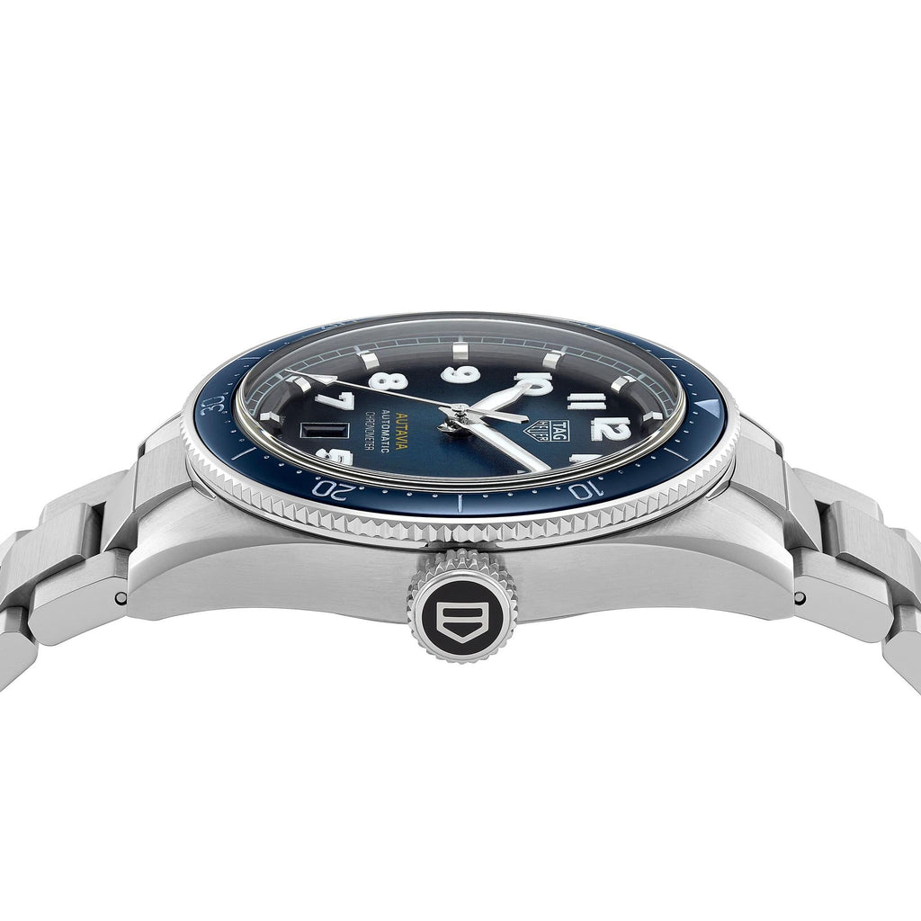 Tag Heuer Autavia Automatic Chronometer Mens Watch 1