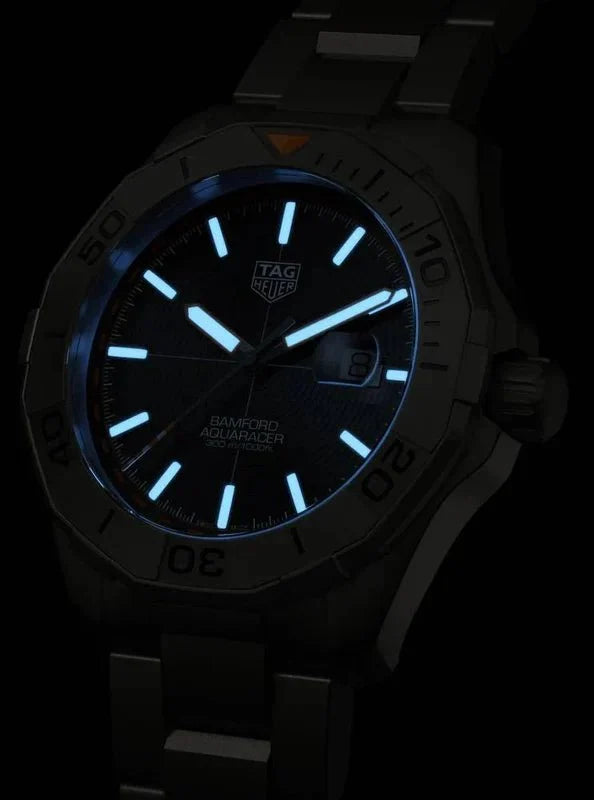 TAg Heuer Aquaracer Carbon 41mm Calibre 5 Automatic Mens Watch