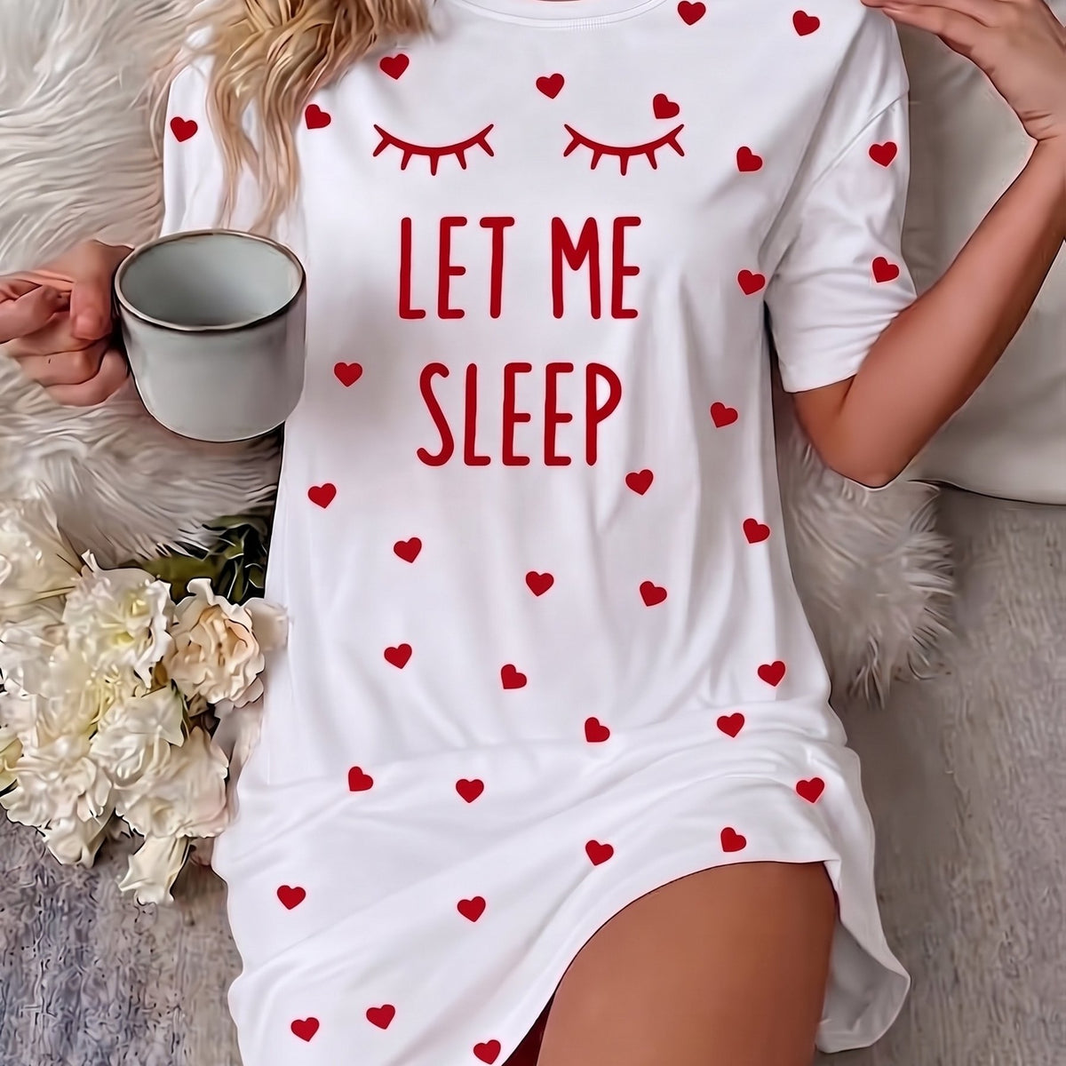 "Sleep" Slogan Eyelash Nightgown - - White